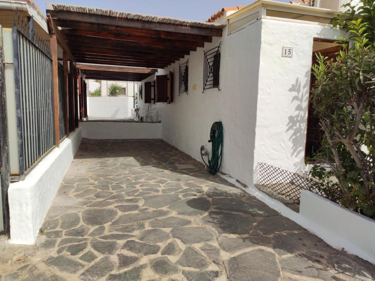 Lovely 2 Bedroom Bungalow With Parking Maspalomas  Zewnętrze zdjęcie